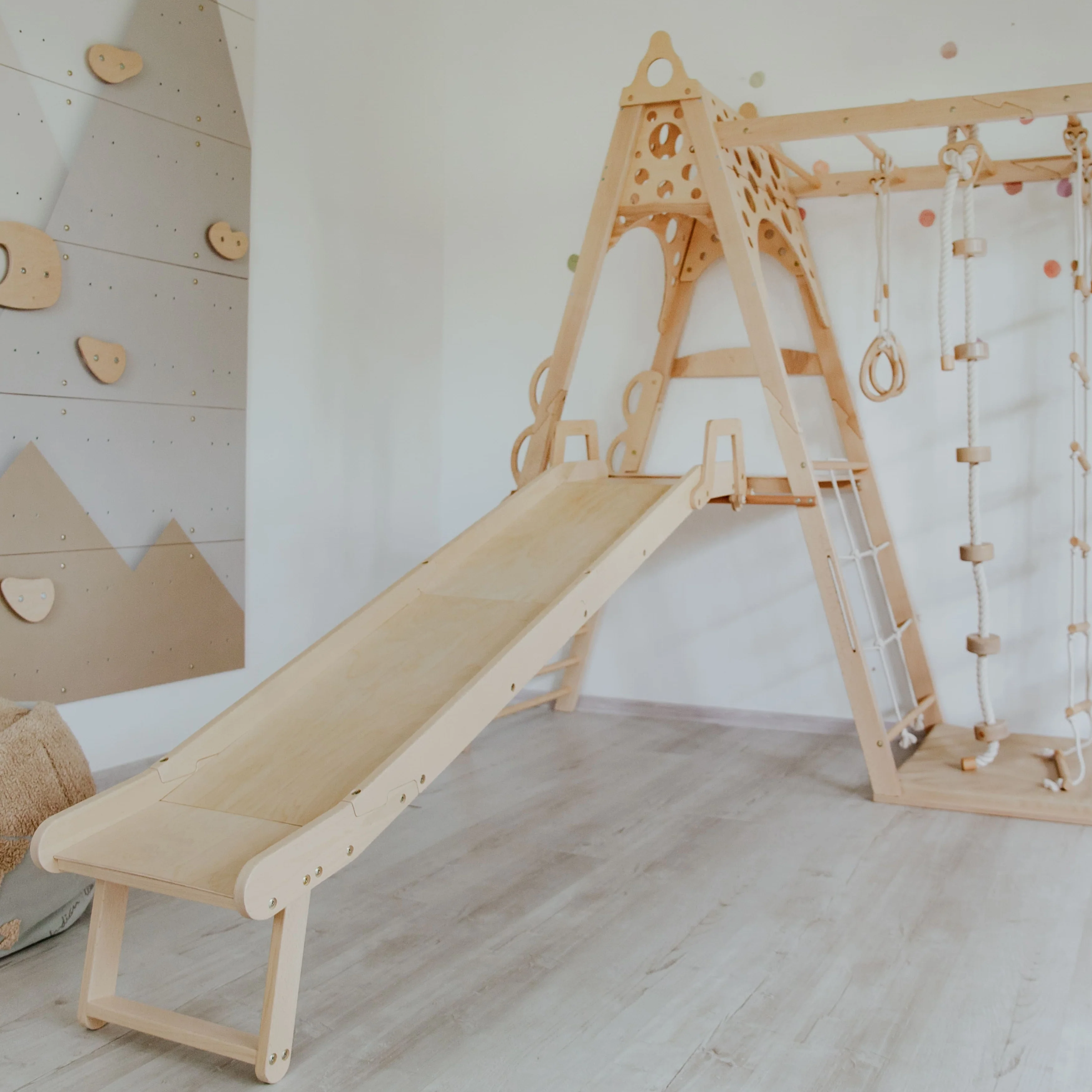 Kinderrutsche aus Holz - Image 10