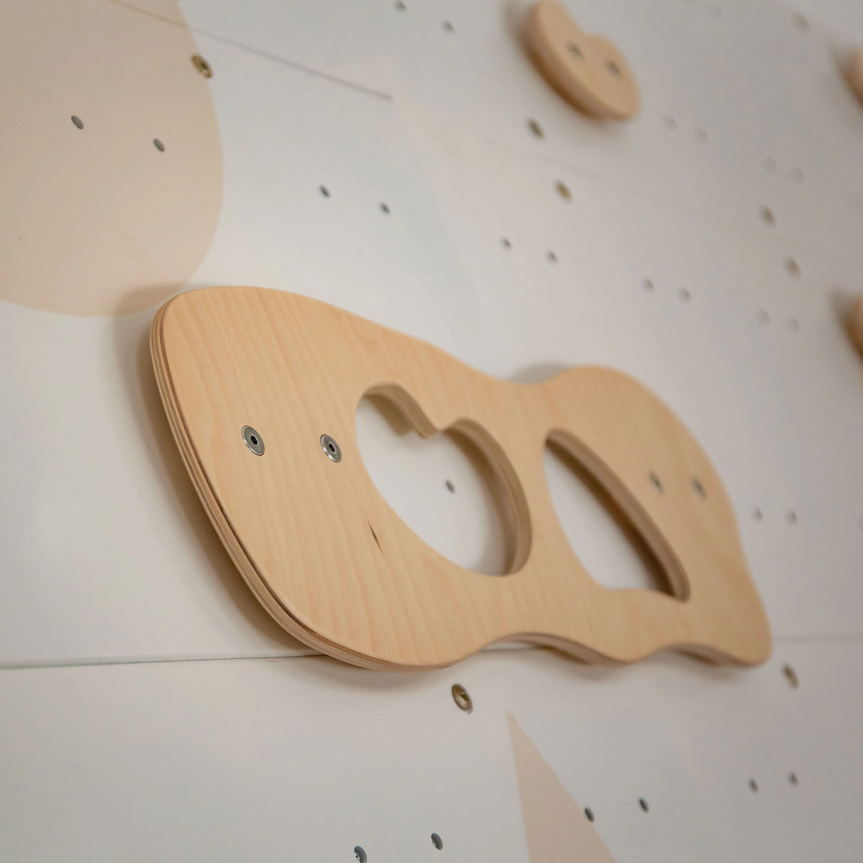 Kinderzimmer Kletterwand - Image 18
