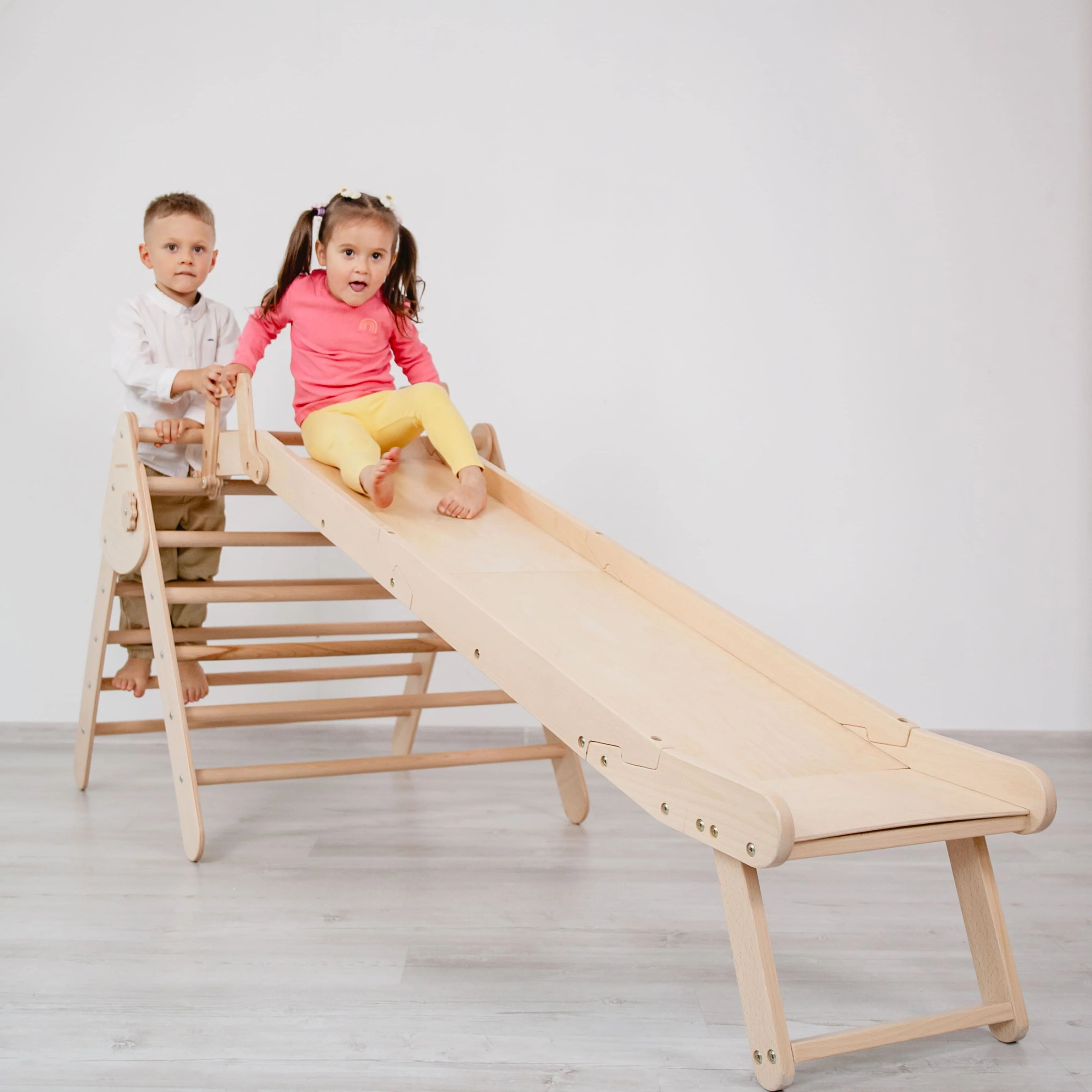 Kletterdreieck mit Rutsche - Image 4