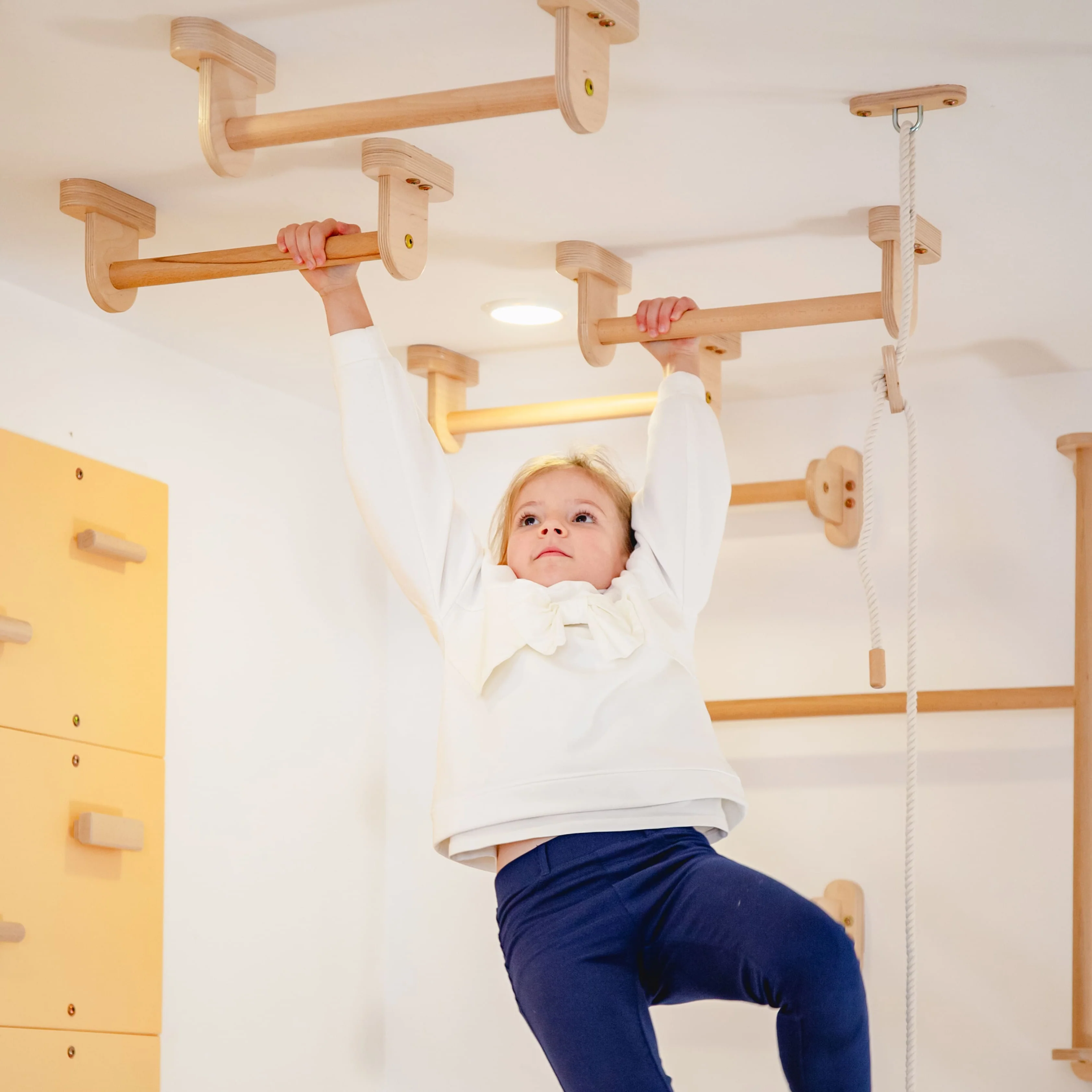 Kinderzimmer Kletterstange - Image 7