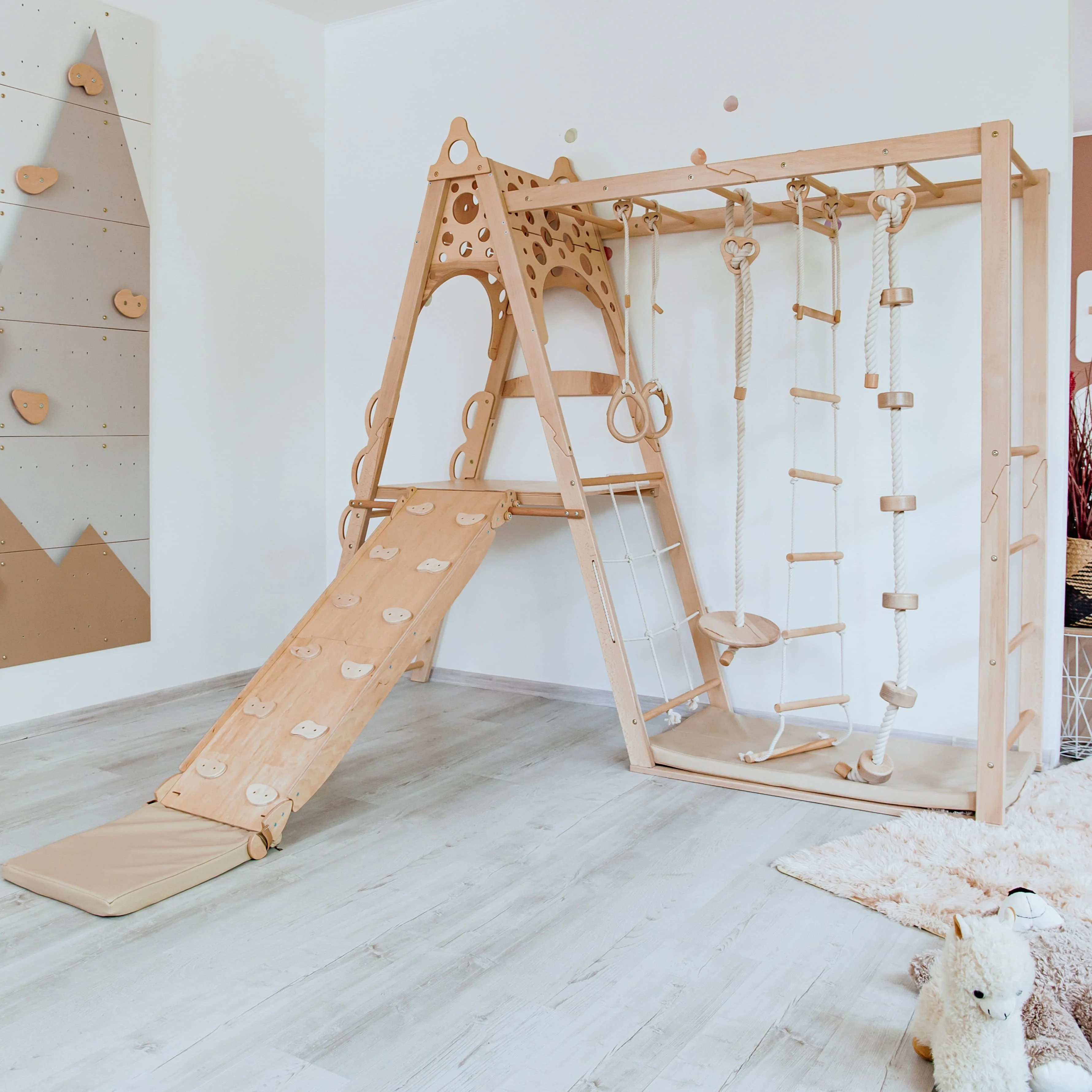 Indoor Kletterturm - Image 11